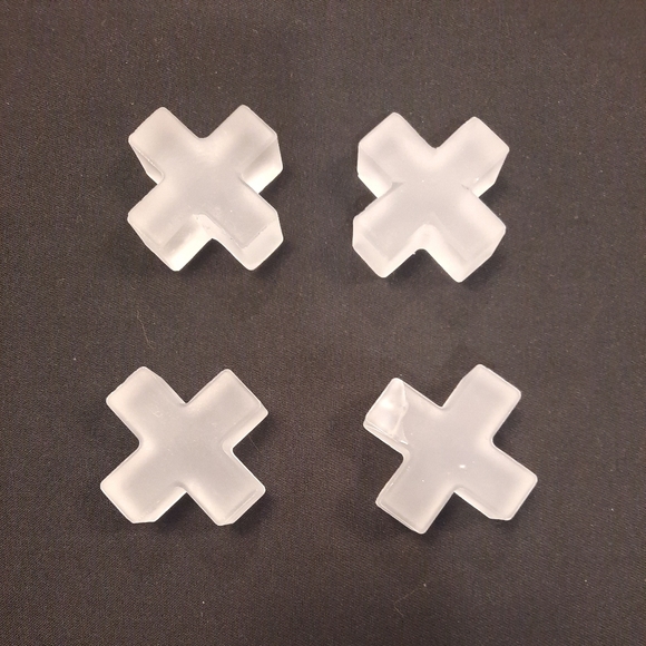 Oakmont Collection Games The Oakmont Collection Green Frosted White